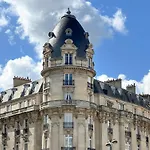 Stunning Duplex - Eiffel Tower & Trocadero