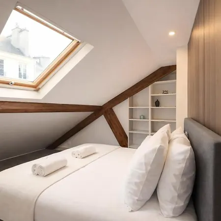 Apartment Stunning Duplex - Eiffel Tower & Trocadero