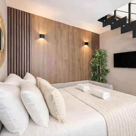 Apartment Stunning Duplex - Eiffel Tower & Trocadero Paris