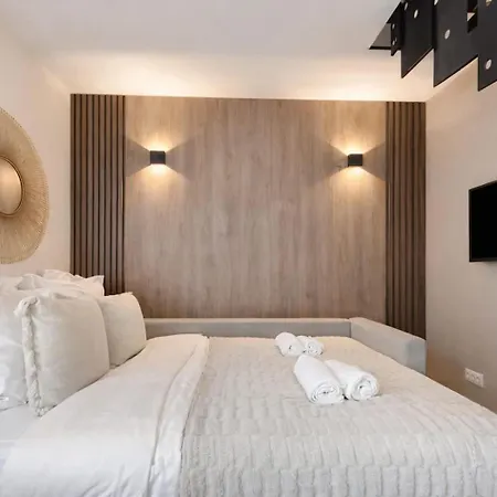 Stunning Duplex - Eiffel Tower & Trocadero Apartment